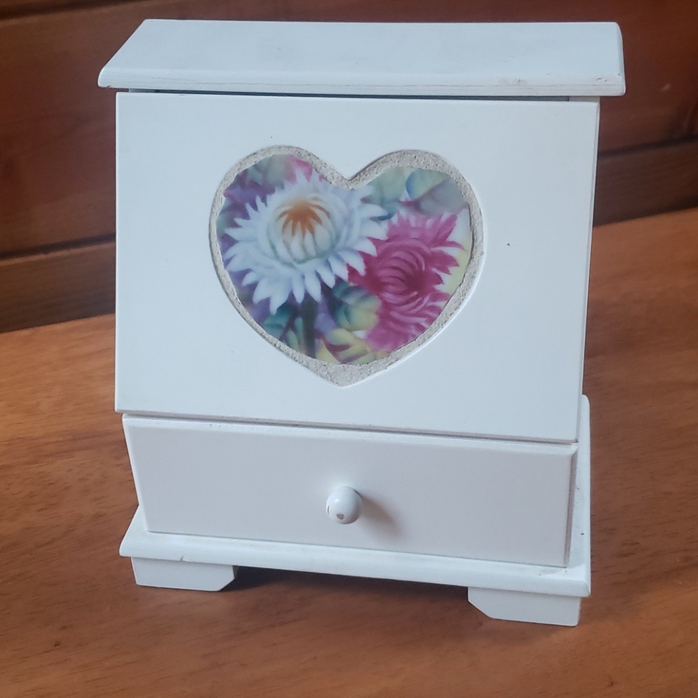 Jewelry Box